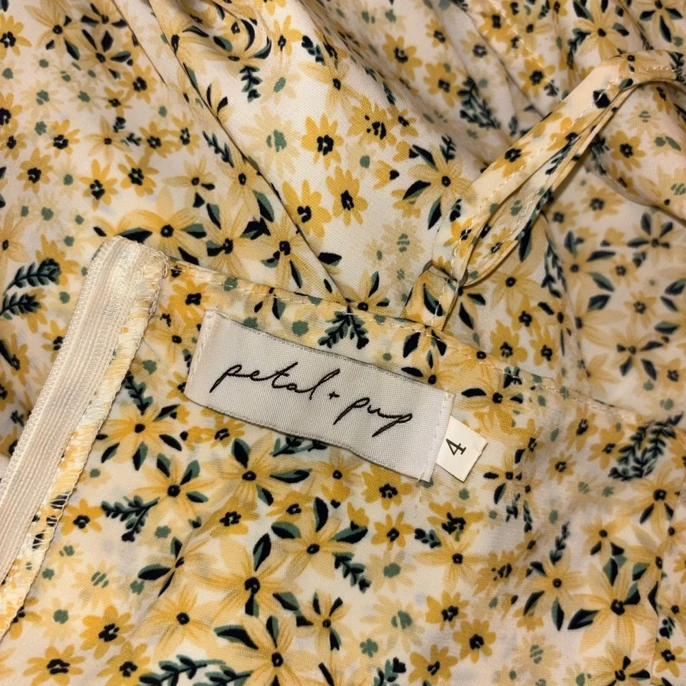 Cream Floral Maxi Dress with Front Slit - Picture 4 of 4